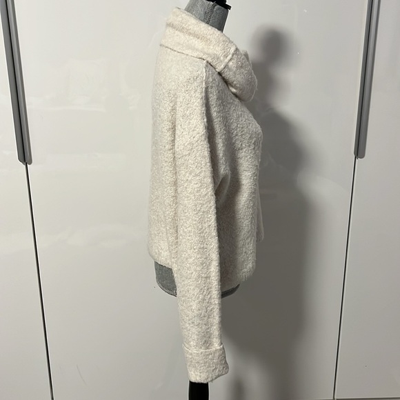 FREE PEOPLE Boucle Alpaca Wool Blend Sweater Cowl Neck, Size L - Picture 5 of 9